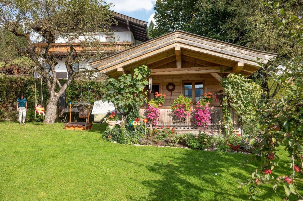 Haus Lindeneck - Erika Schwentner Daire Kössen Dış mekan fotoğraf